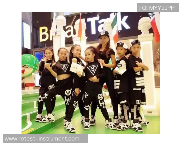 成都街舞队心理素质分析及其对团队表现的影响研究