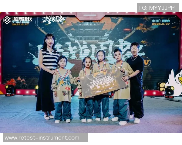 重庆街舞队荣登全国街舞排行榜第二名展现实力与魅力