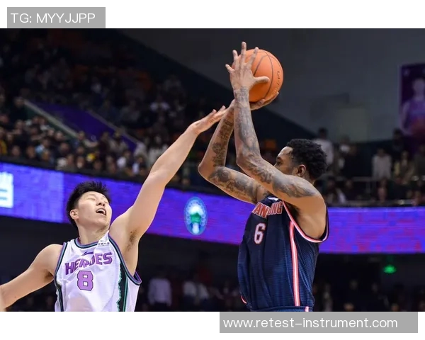 马尚布鲁克斯的篮球之路:从新秀到联盟明星的奋斗历程 马尚布鲁克斯的篮球之路:从新秀到联盟明星的奋斗历程