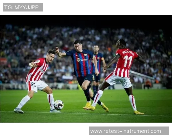 2019年赫罗纳主场对阵巴塞罗那的精彩对决回顾与分析 2019年赫罗纳主场对阵巴塞罗那的精彩对决回顾与分析