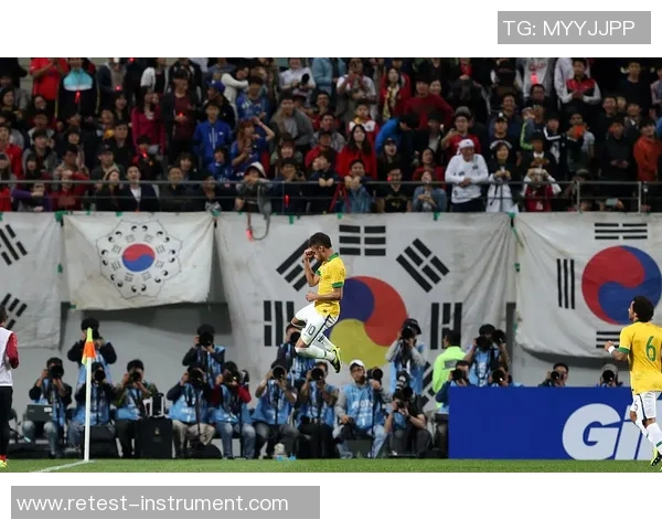 八一队与新疆队的激烈对决引发球迷热议精彩瞬间回顾与战术分析